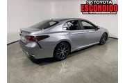 $28987 : Toyota Camry 2024 SE 4dr Sed thumbnail