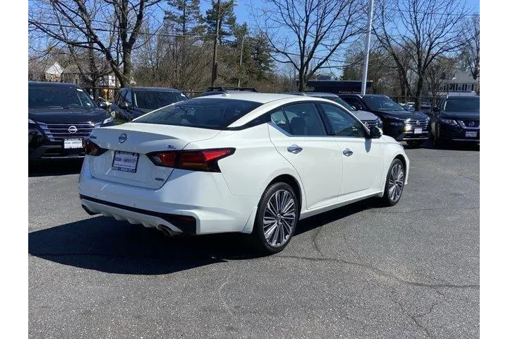 $25444 : Nissan Altima 2025 AWD 2.5 S image 4