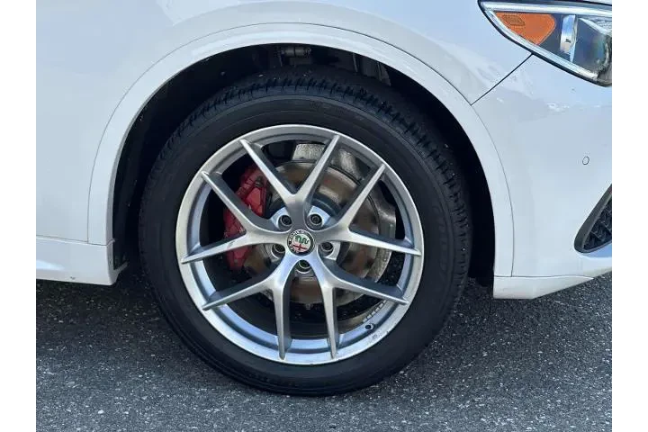 $16229 : Alfa Romeo Stelvio 2020 AWD image 7