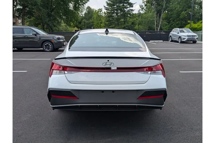 $21288 : Hyundai ELANTRA 2025 SEL Spo image 4