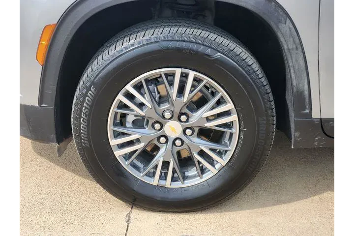 $32705 : Chevrolet Traverse 2024 LT 4 image 10