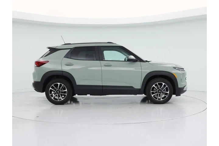 $25998 : Chevrolet Trailblazer 2025 L image 7