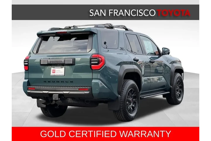 $1810 : Gold Certified2025 4Runner TR image 5