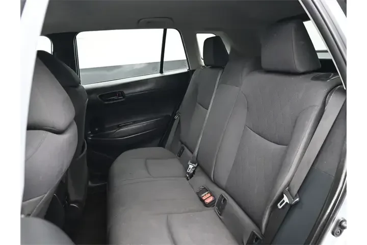 $23747 : Toyota Corolla Cross 2024 LE image 8