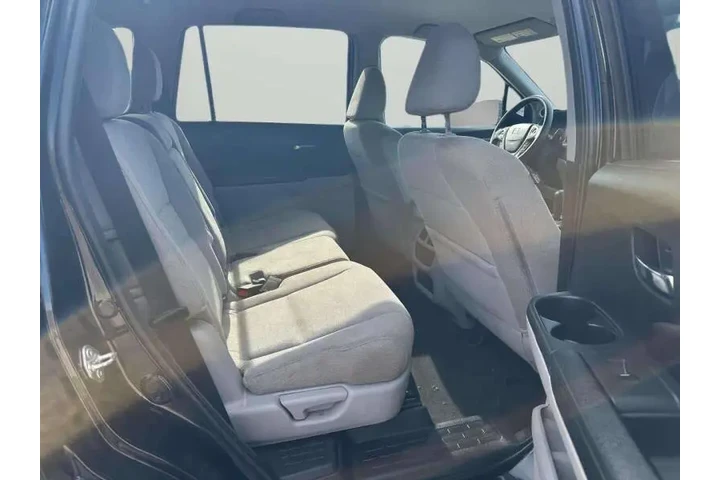 $11900 : 2017 Pilot EX image 10