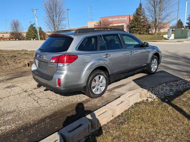 $5990 : 2010 Outback 2.5i Limited image 7