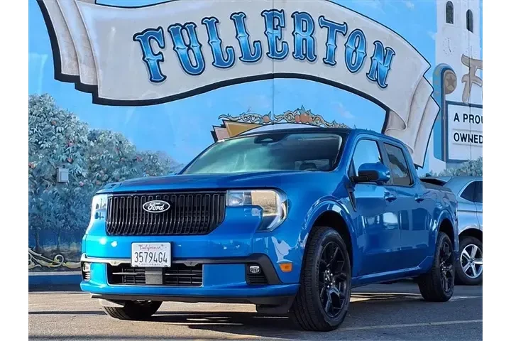 $37777 : Ford Maverick 2025 AWD Lobo image 1