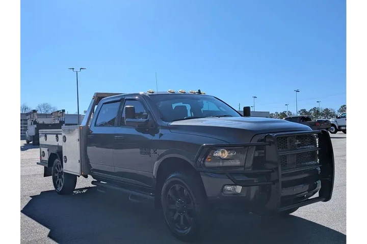 $18991 : Ram 3500 2016 4x4 Laramie 4d image 3