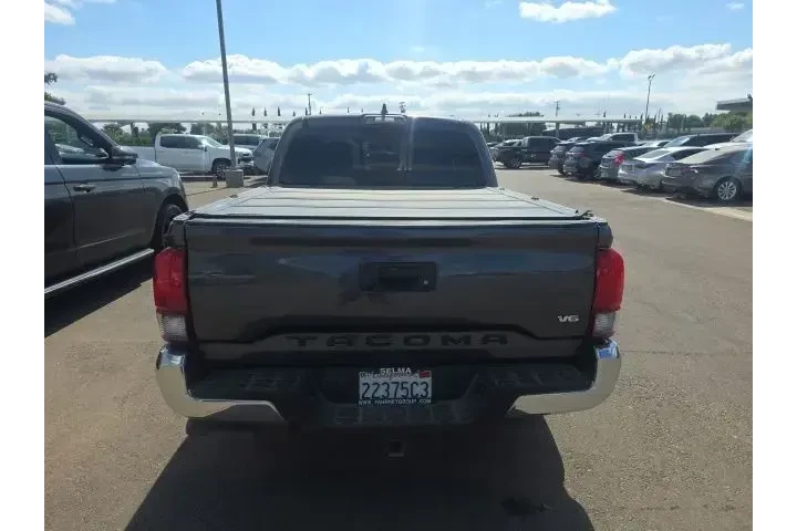 $29900 : Toyota Tacoma 2021 4x2 TRD O image 4