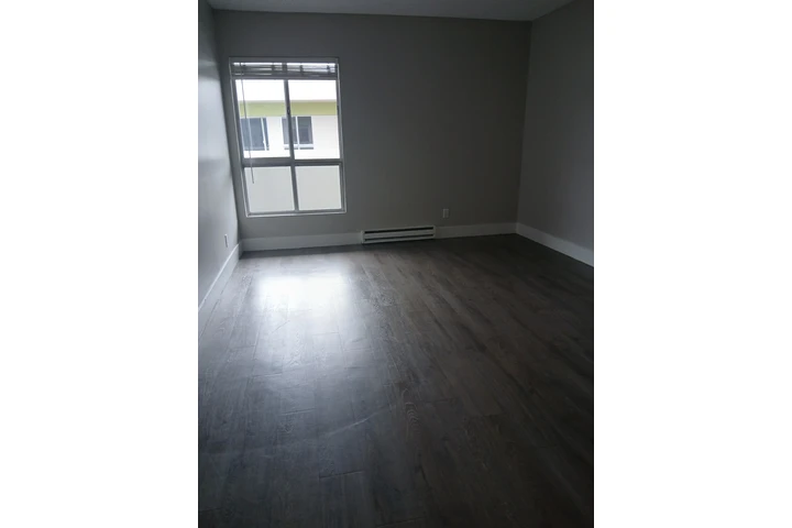 $1200 : Cuarto renta ktown 3rd/vermont image 2