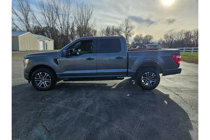 $29000 : Ford F-150 2022 4x4 XL 4dr S image 7