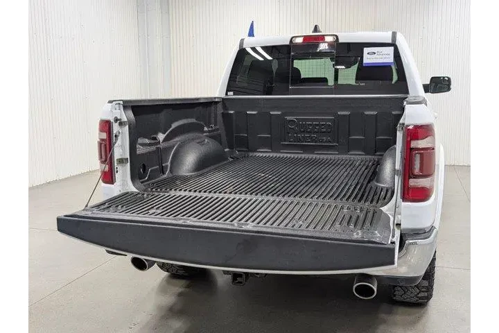 $36401 : Ram 1500 2022 4x4 Laramie 4d image 7