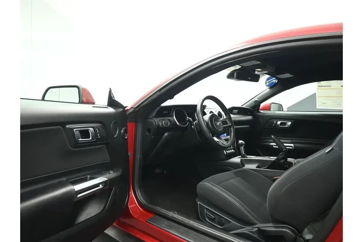 $23000 : Ford Mustang 2021 EcoBoost 2 image 9