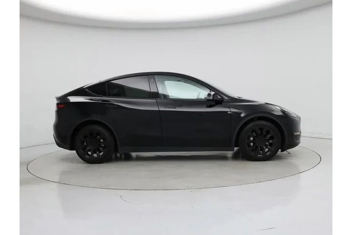 $31998 : Tesla Model Y 2023 AWD Long image 7