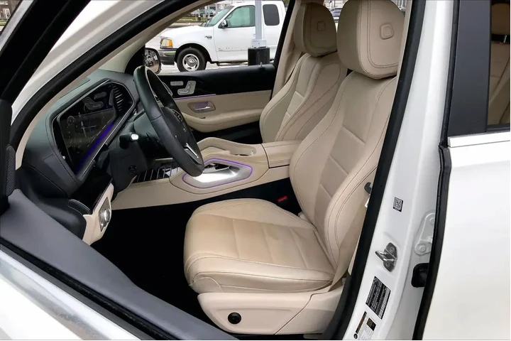 $37760 : Mercedes-Benz GLS 2020 AWD G image 7