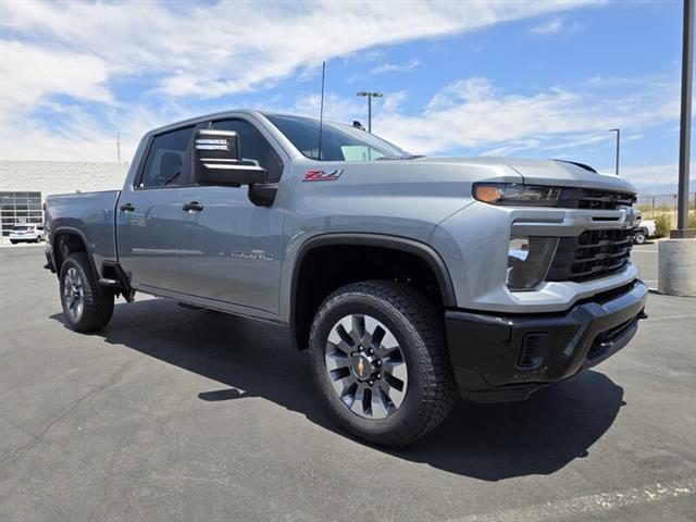 $66370 : New 2024 Silverado 2500 HD Cu image 1