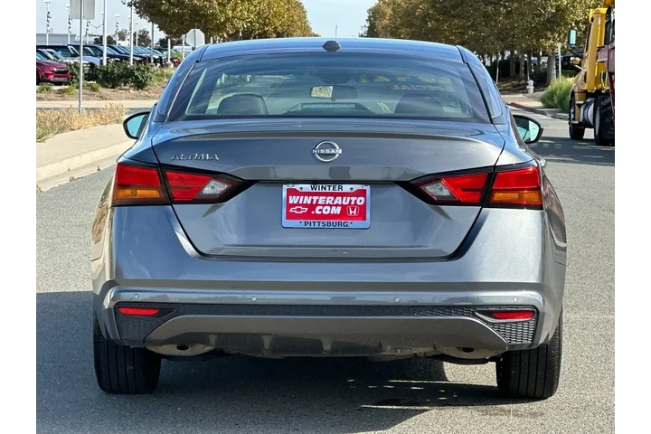 $21951 : Nissan Altima 2025 2.5 SV 4d image 5