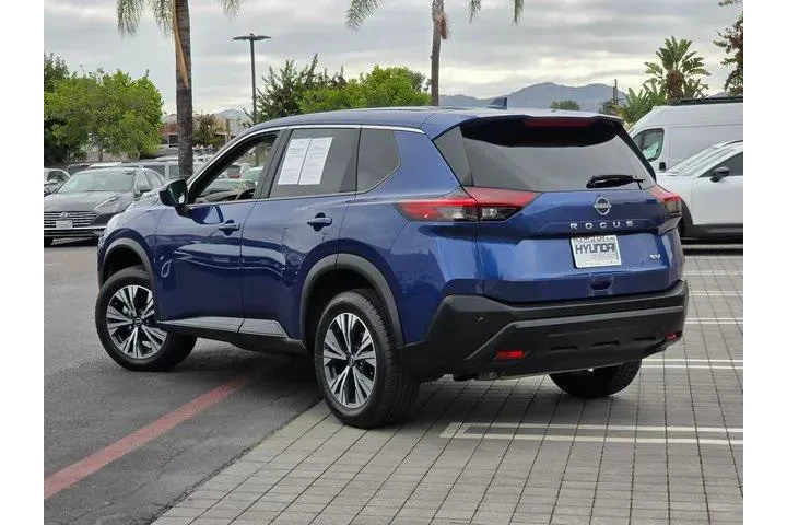 $19700 : Nissan Rogue 2023 SV 4dr Cro image 5