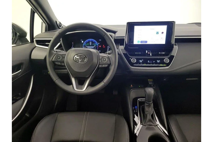 $26998 : Toyota Corolla Hatchback 202 image 10