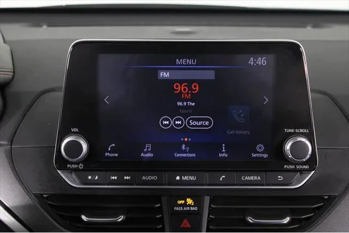 $17187 : Nissan Altima 2023 2.5 SR 4d image 6