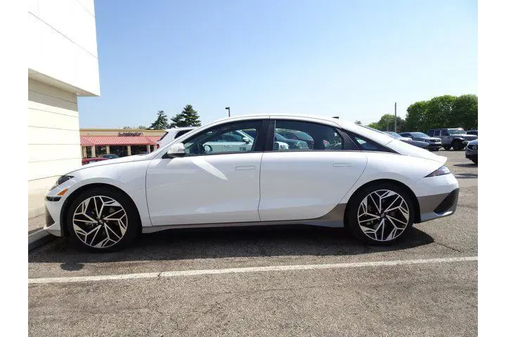$29500 : Hyundai IONIQ 6 2024 AWD SEL image 2