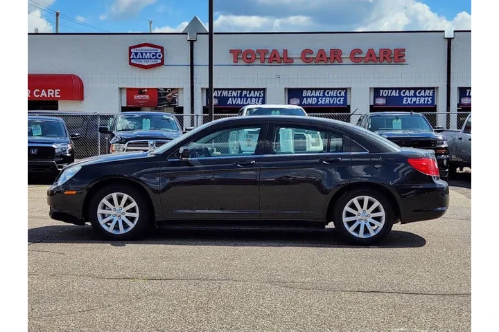 $6995 : 2010 Sebring Limited image 4