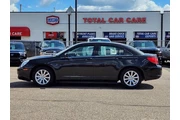 $6995 : 2010 Sebring Limited thumbnail
