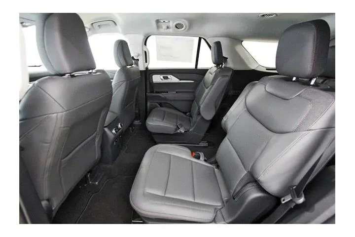 $37998 : Ford Explorer 2025 Active 4d image 10
