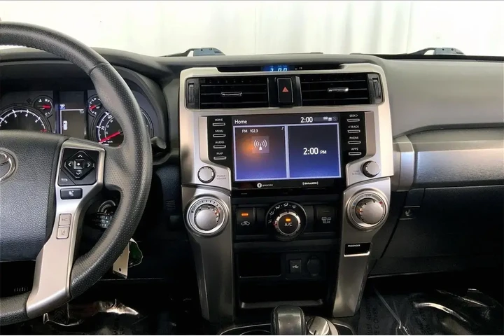 $32492 : Toyota 4Runner 2021 4x4 SR5 image 5