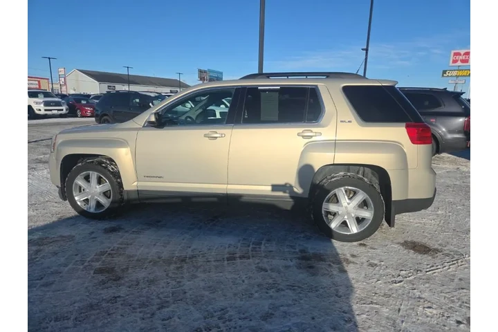 $7960 : 2010 Terrain SLE-2 image 8