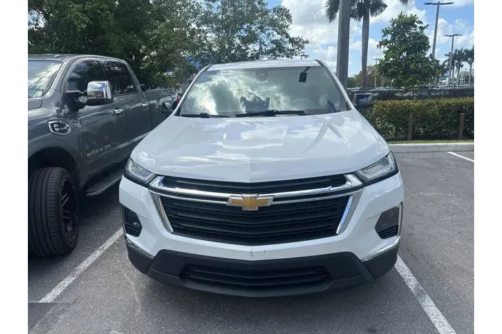 $24312 : Chevrolet Traverse 2022 LS 4 image 2