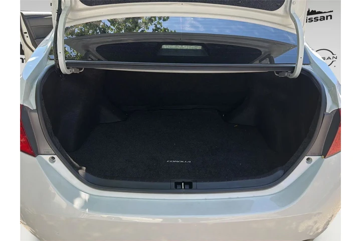 $18490 : Toyota Corolla 2017 SE 4dr S image 7
