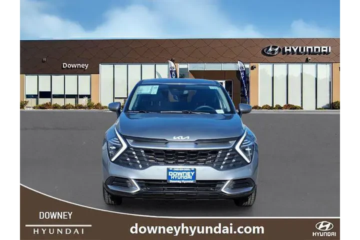 $23921 : Kia Sportage 2025 AWD LX 4dr image 2