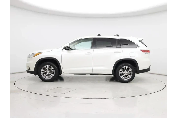 $18998 : Toyota Highlander 2015 LE 4d image 3