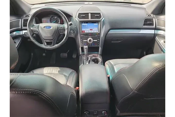 $15930 : Ford Explorer 2017 AWD Sport image 10