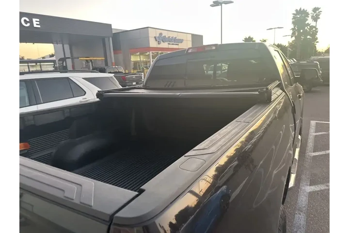 $24000 : Toyota Tundra 2016 4x2 SR5 4 image 6