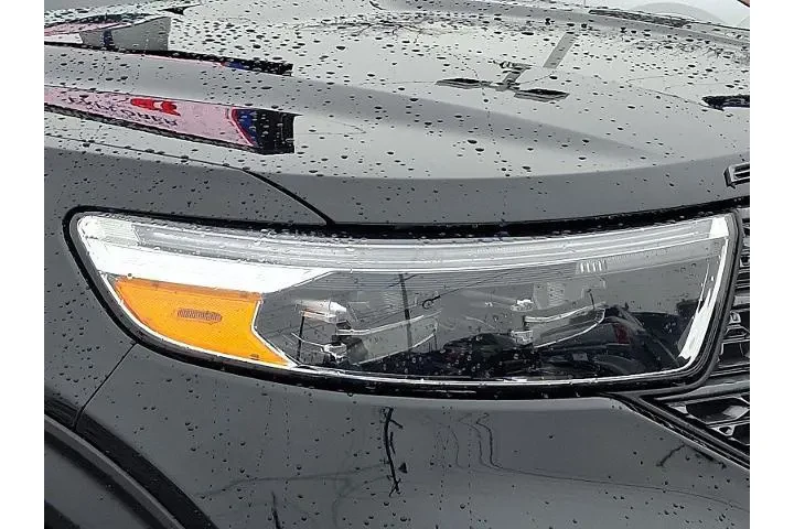 $33845 : Ford Explorer 2023 AWD XLT 4 image 9