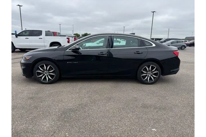 $16982 : Chevrolet Malibu 2018 LT 4dr image 4