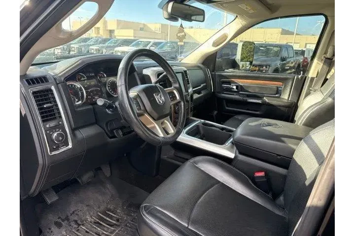 $35000 : Ram 3500 2017 4x4 Laramie 4d image 10
