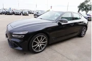 $25988 : Genesis G70 2023 2.0T 4dr Se thumbnail