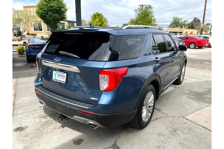 2020 Explorer Limited AWD image 5
