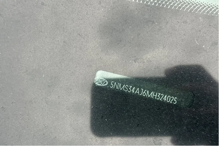 Hyundai SANTA FE 2021 SEL 4d image 3