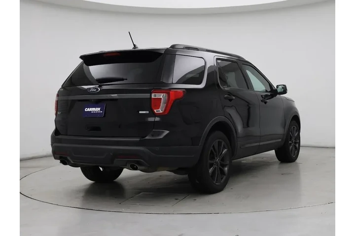 $22998 : Ford Explorer 2018 AWD XLT 4 image 8