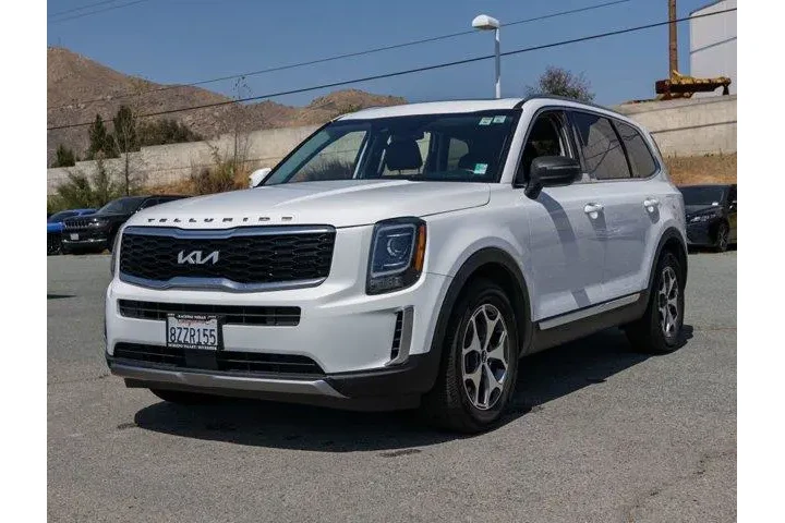 $30471 : Kia Telluride 2022 AWD EX 4d image 8