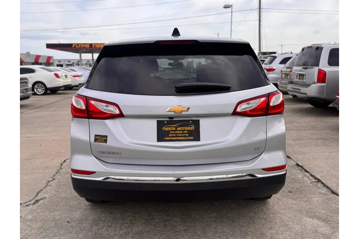 2018 Equinox LT 2WD image 4