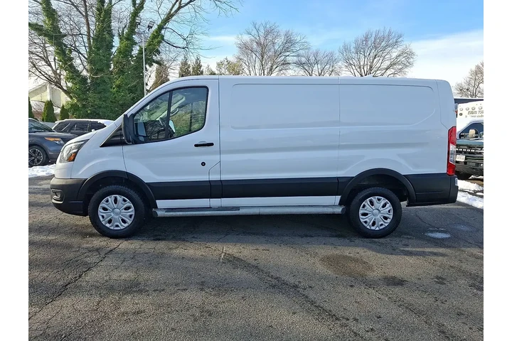 $29995 : Ford Transit 2023 250 3dr LW image 4