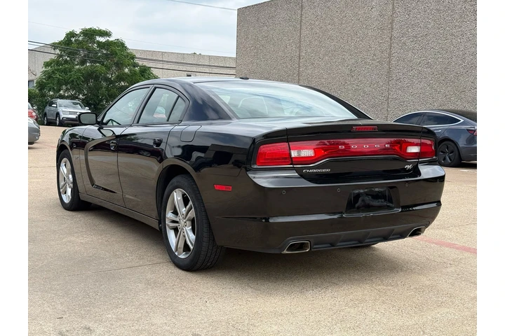 $13990 : 2013 Charger R/T Plus image 4