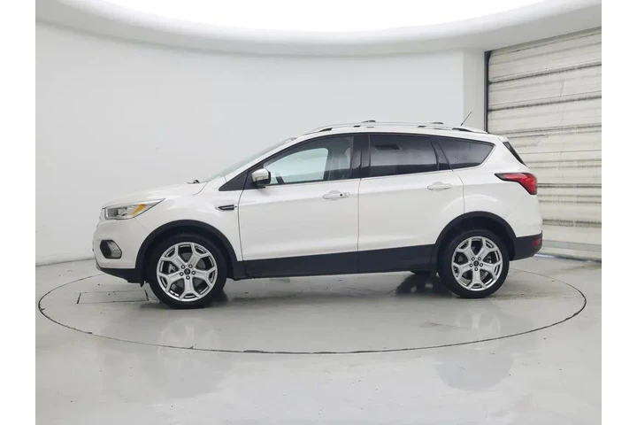 $16998 : Ford Escape 2019 Titanium 4d image 3
