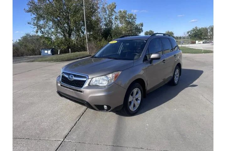$10900 : 2015 Forester 2.5i Limited image 1