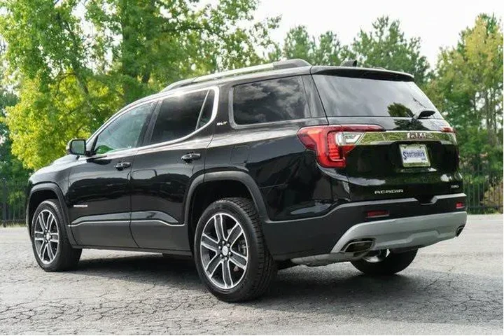 $30095 : GMC Acadia 2022 4x4 SLT 4dr image 7